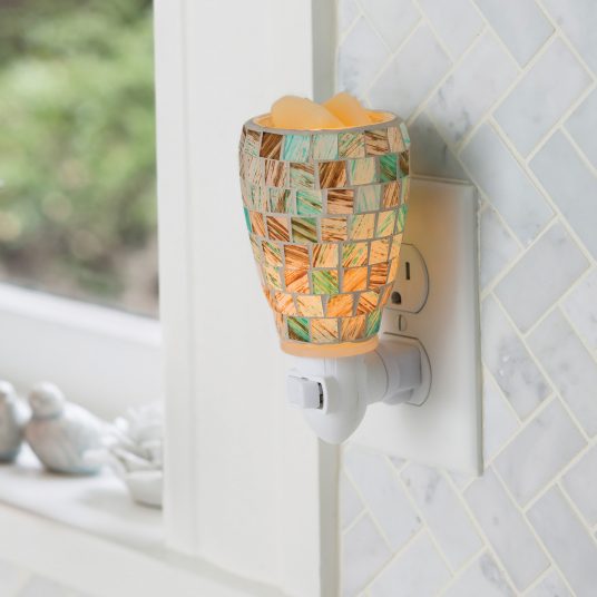 Pluggable Fragrance Warmer Warm Sea Glass